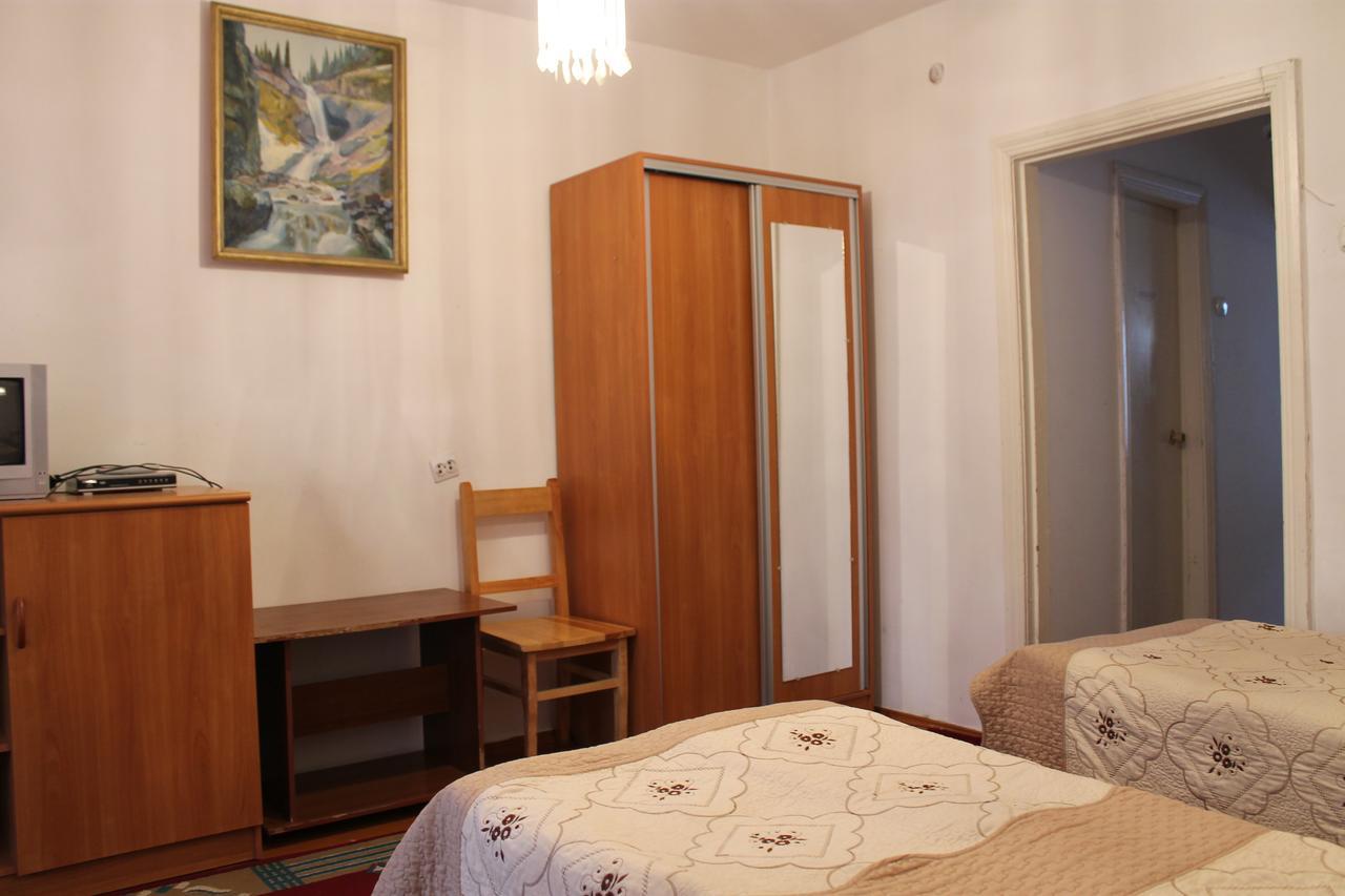 Otel Issyk-Kul Karakol Extérieur photo